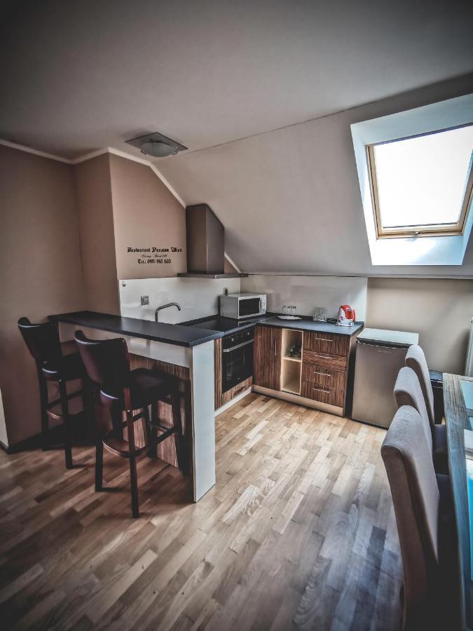Restaurant Pansion Wien Cierny Brod Экстерьер фото