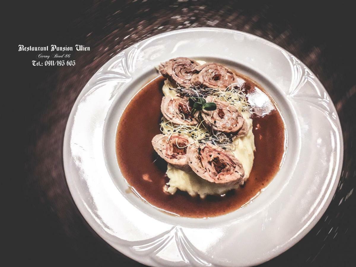 Restaurant Pansion Wien Cierny Brod Экстерьер фото